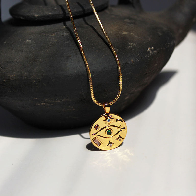 Venta al por mayor Collar de clavícula de circón micropaveado con ojo de cobre